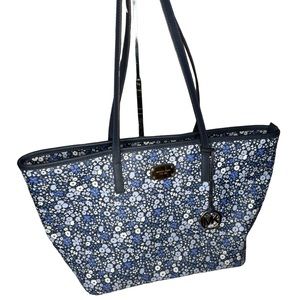 Euc flower mk tote - slight wear showing on Shoulder Straps SEE PICTURES